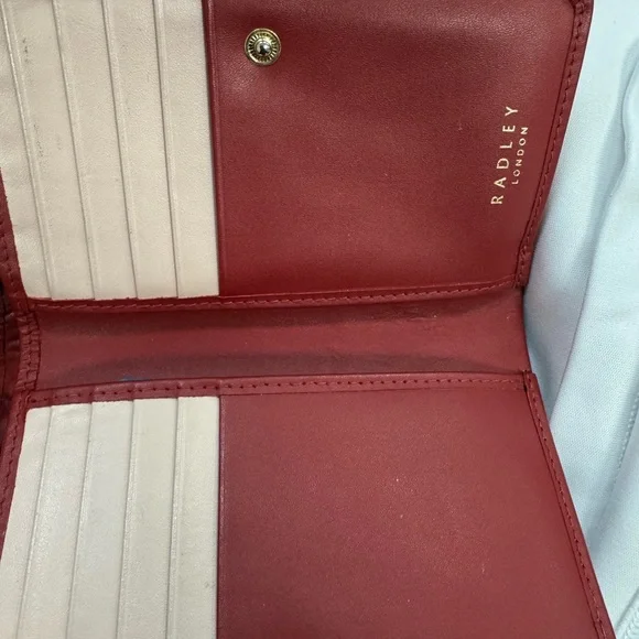 RADLEY LONDON Red Wallet with Floral Design - Picture 4 of 4